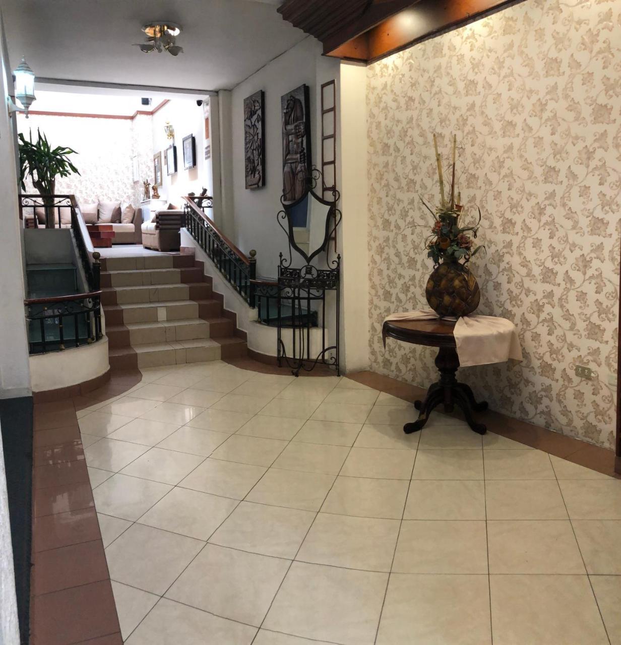 Hotel Spa Santa Ana Cuenca Luaran gambar